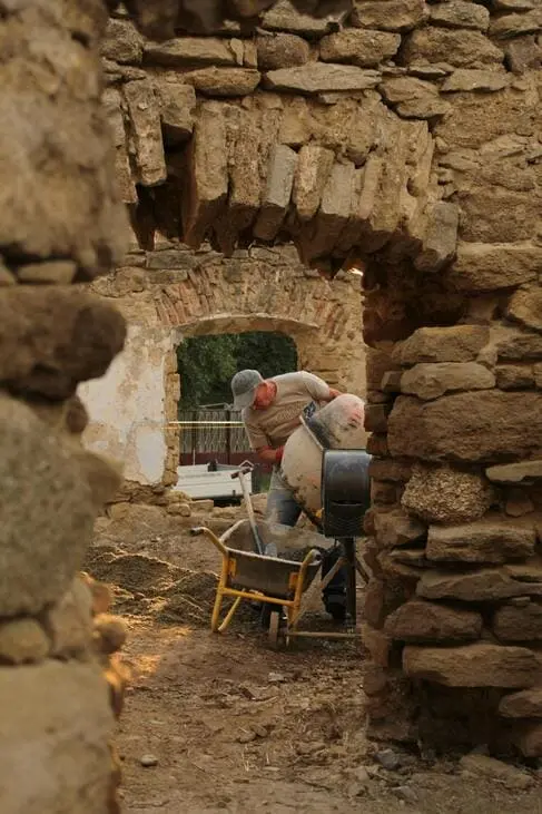 curso-bioconstruccion-muro-piedra.obrero